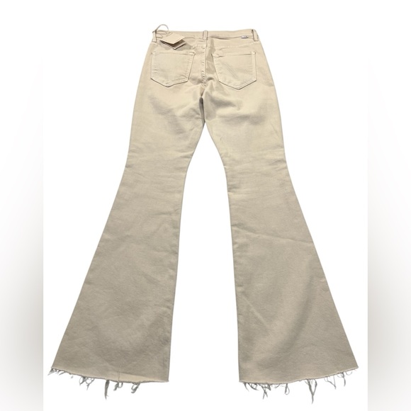 NWT Mother Weekender Flare Jeans Fog Beige Size 28 Frayed Hem Premium Denim - Picture 4 of 15